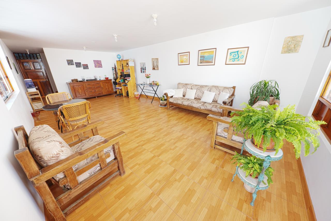 Punta Huanchaco Hostel Esterno foto